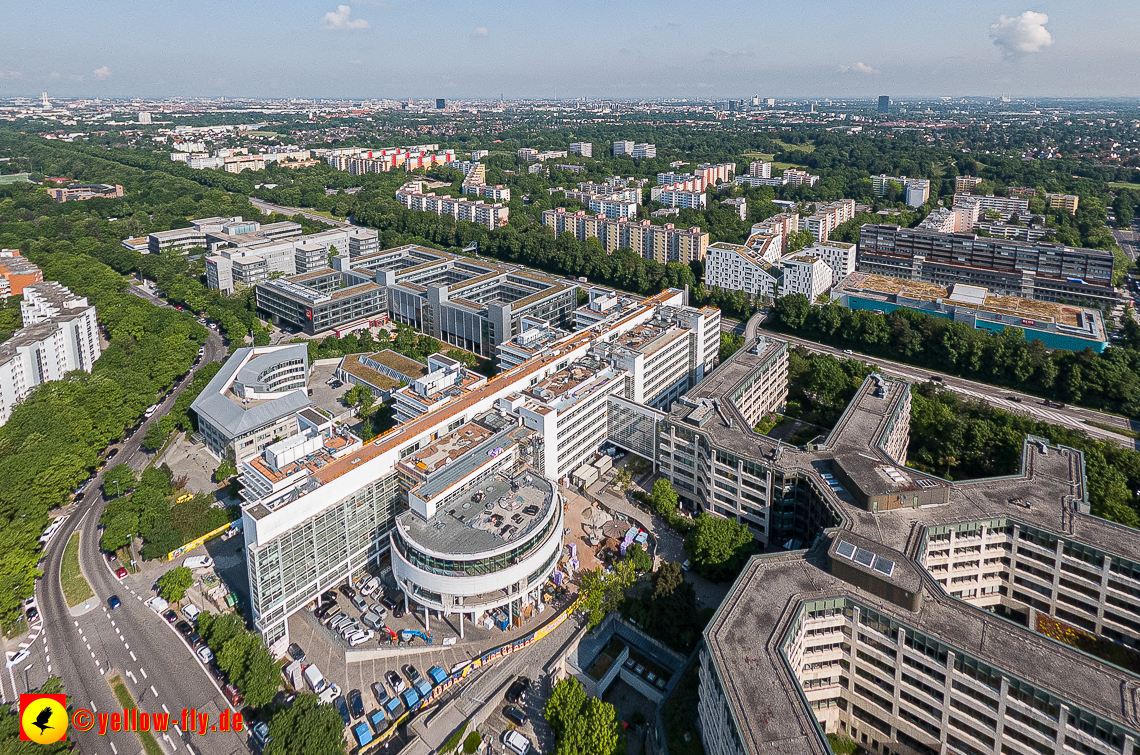 07.06.2023 - Neuperlachs neue Mitte mit PEP, Perlach Plaza, Share, Allianzversicherung und Wohnring